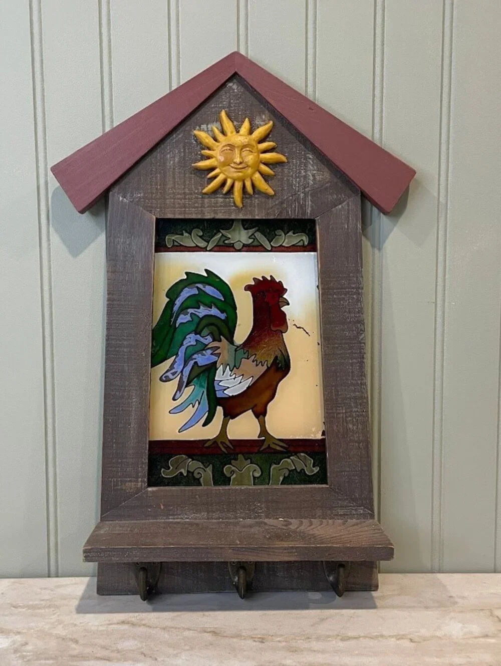 Vintage Farmhouse Wooden Rooster Shelf With Hooks